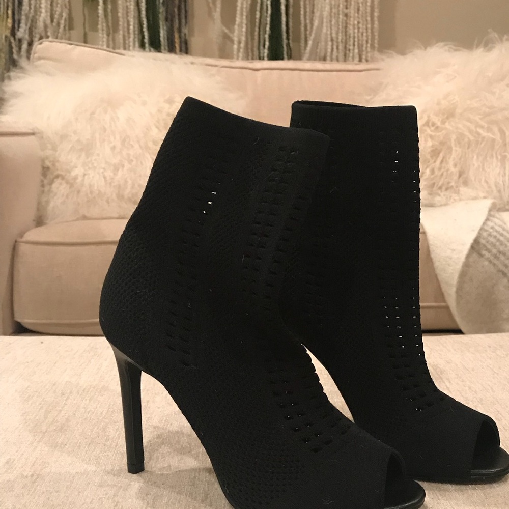 Peep-toe Booties